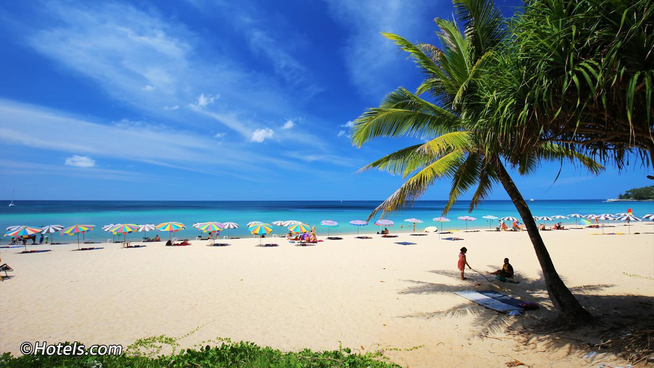 Ban Tyrol Hotell Patong Exteriör bild